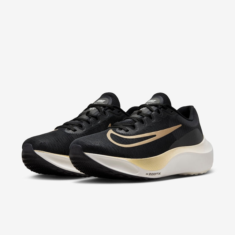 Tênis Zoom Fly 5 - QUEIMA DE ESTOQUE