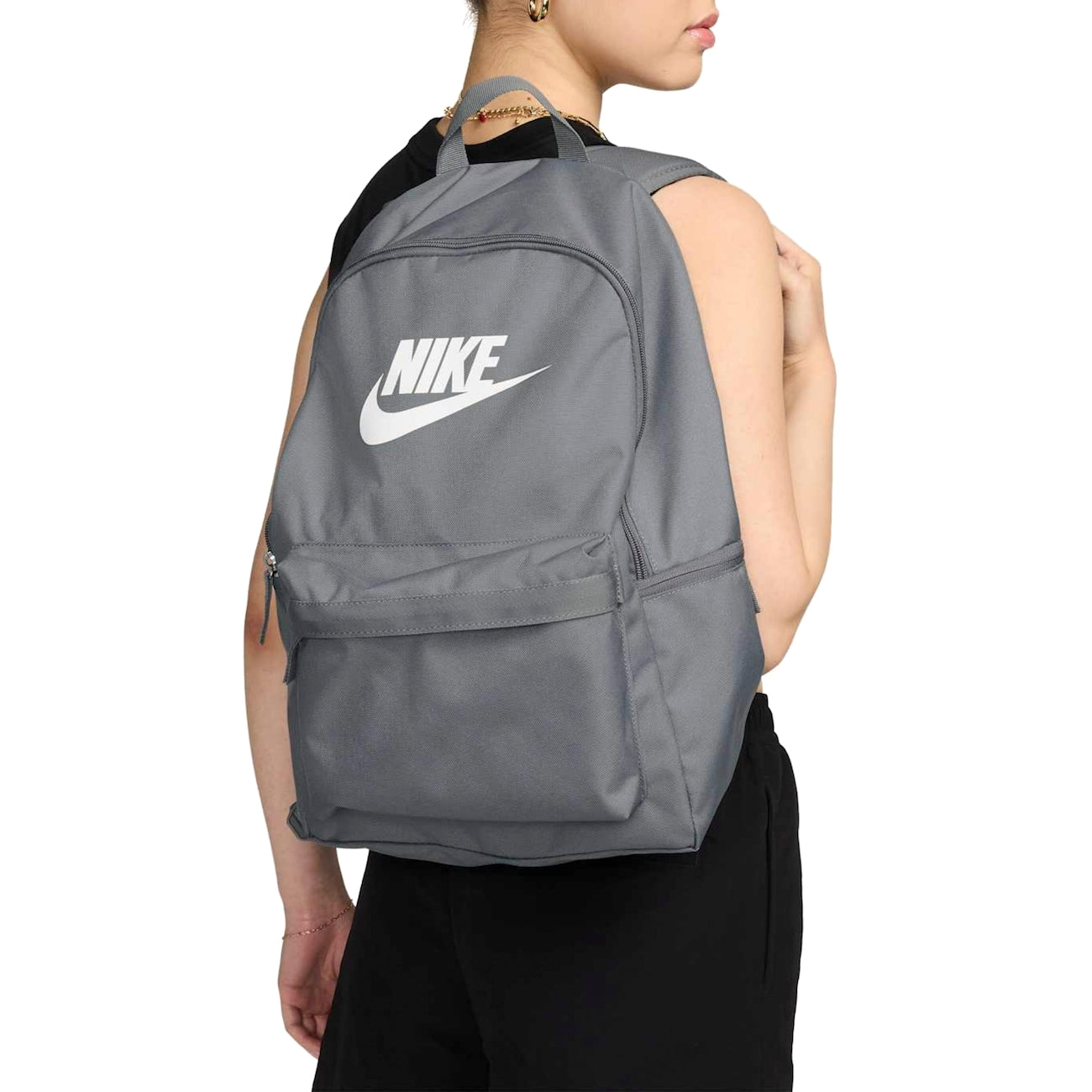 Mochila Nike Heritage Clássica Unissex 25 Litros: Estilo Sustentável com Compartimento Notebook