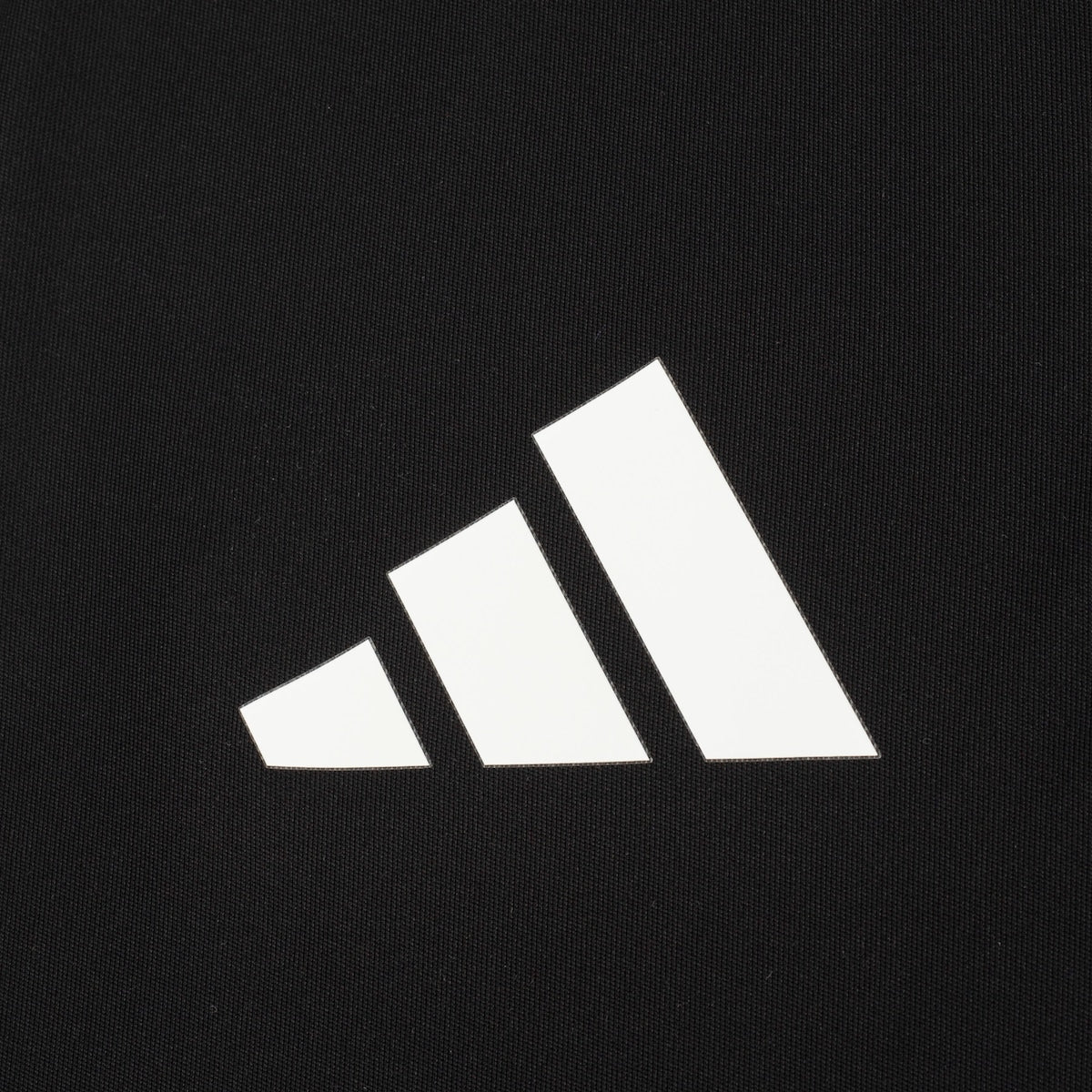 Camiseta Adidas Squadra 25 Masculina: Conforto, Ventilação e Estilo Esportivo Versátil