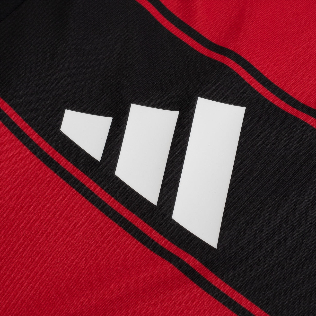 Camisa Flamengo 25/26 adidas Masculina Fanshirt Clássica Confortável Preto/Vermelha Torcedor Oficial