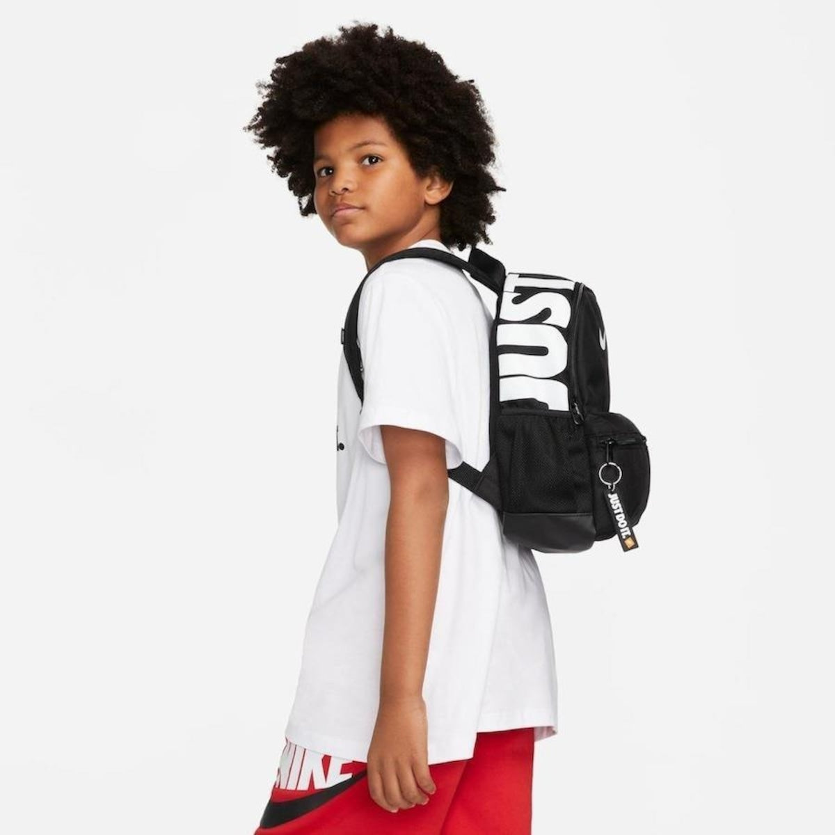 Mochila Nike Brasilia Mini JDI Infantil: Compacta, Durável e Estilosa para Crianças Ativas