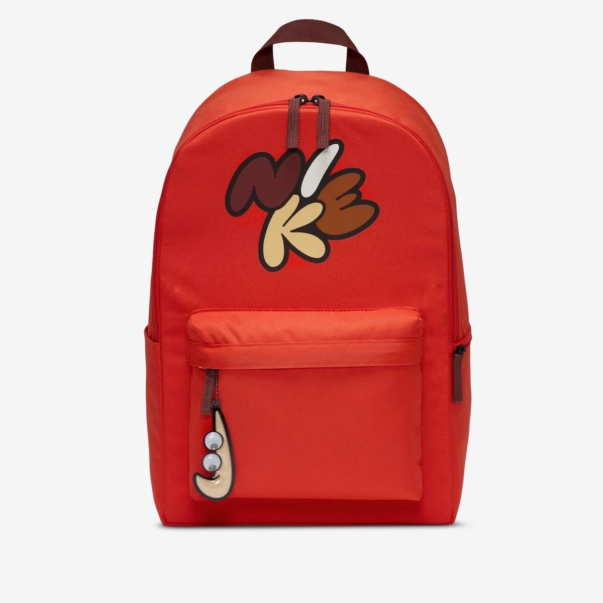 Mochila Nike Heritage Unissex 25 Litros: Estilo Sustentável e Espaço Otimizado